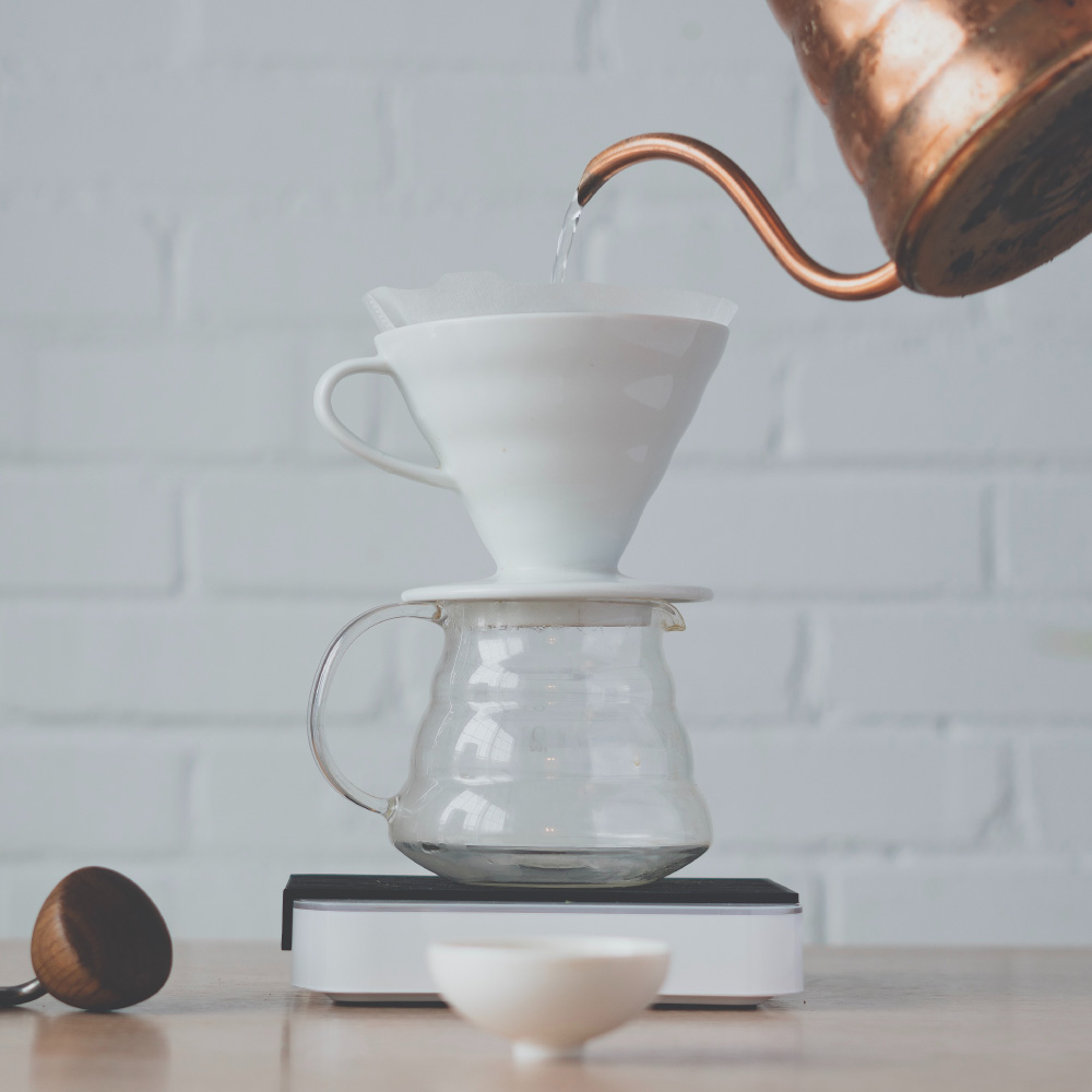 coffee brewing pour over method